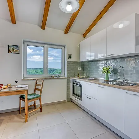 Apartment Lovor - Enjoy Springtime In Nature & Explore Istria