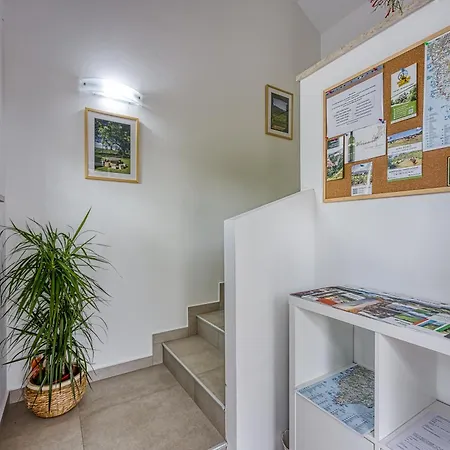 Lovor - Cozy In The Heart Of Istria Appartement